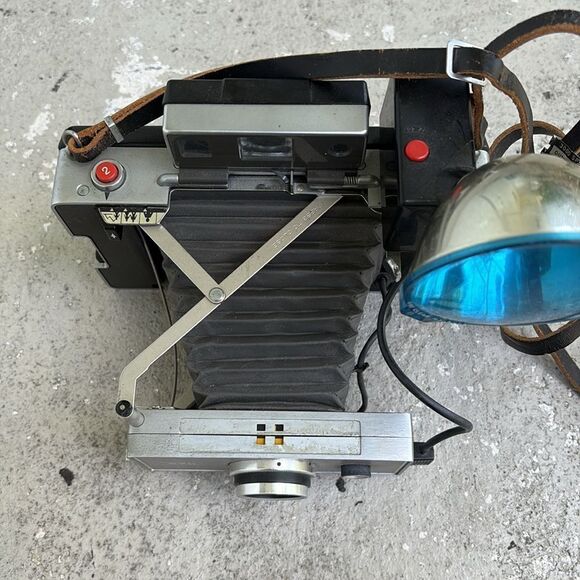 Polaroid automatic 240 land camera - Picture 4 of 6